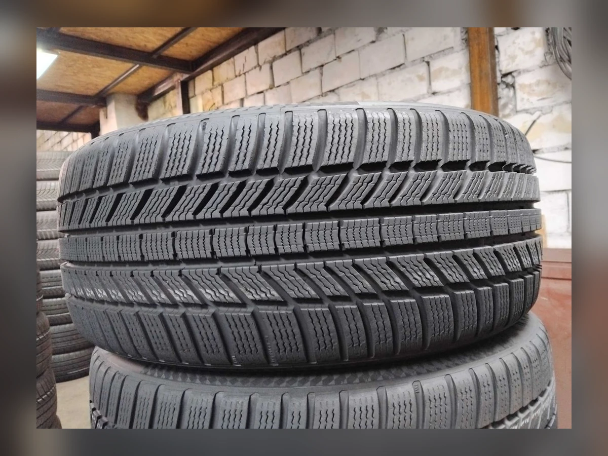 Continental — Continental 235/40 R19 — 235/40 R19