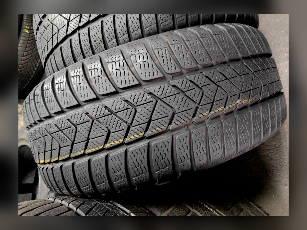 Pirelli — 235/45 R18 — Pirelli 235/45 R18 Зима (липучка) 4 шт (Комплект) — 5.5