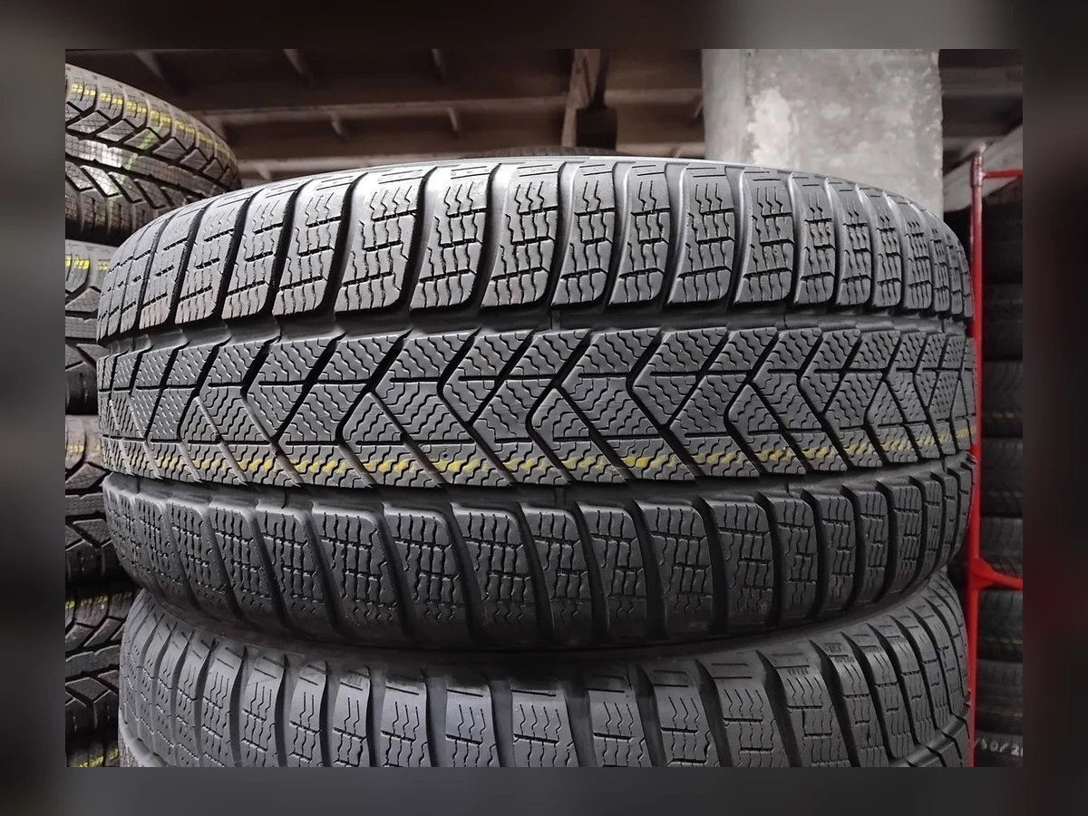 Pirelli — 235/45 R18 — Pirelli 235/45 R18 Зима (липучка) 4 шт (Комплект) — 5.5
