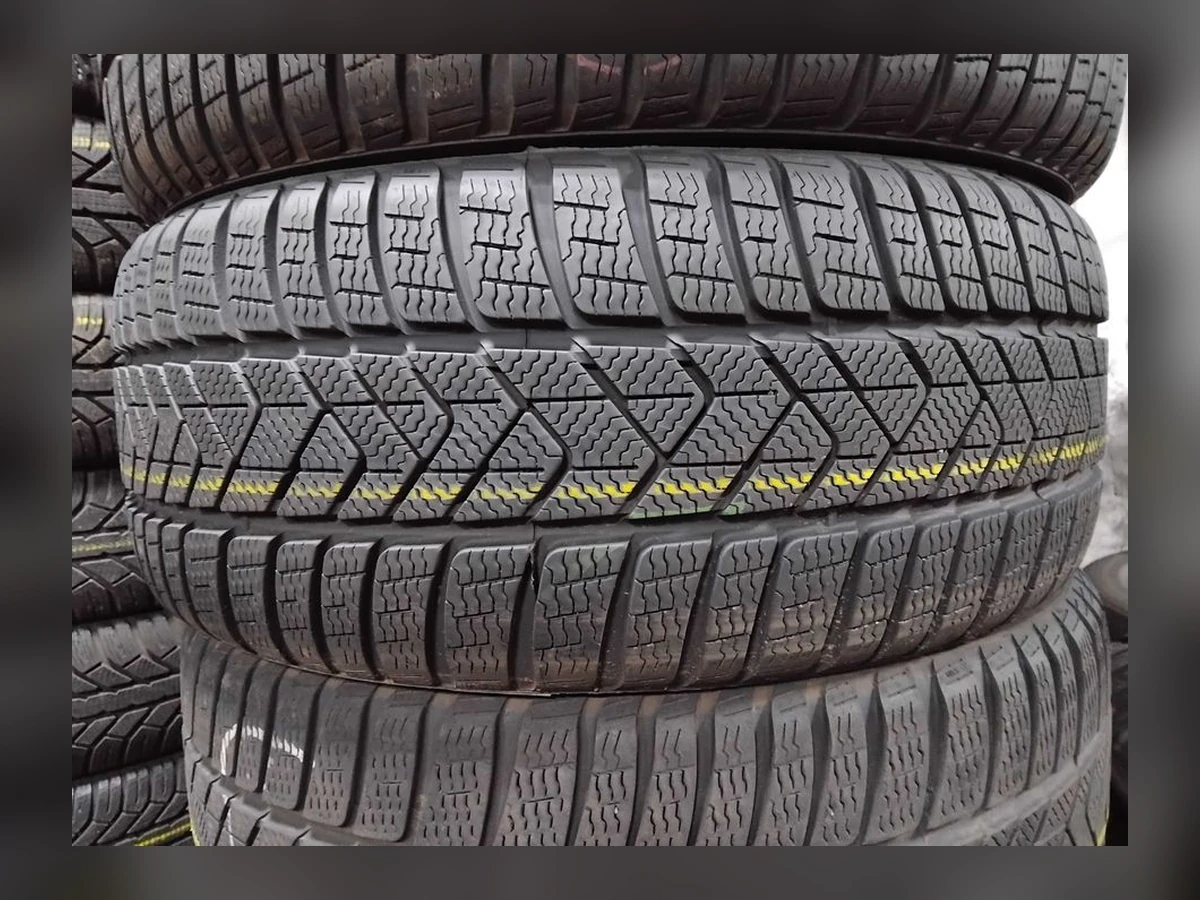 Pirelli — 235/45 R18 — Pirelli 235/45 R18 Зима (липучка) 4 шт (Комплект) — 5.5