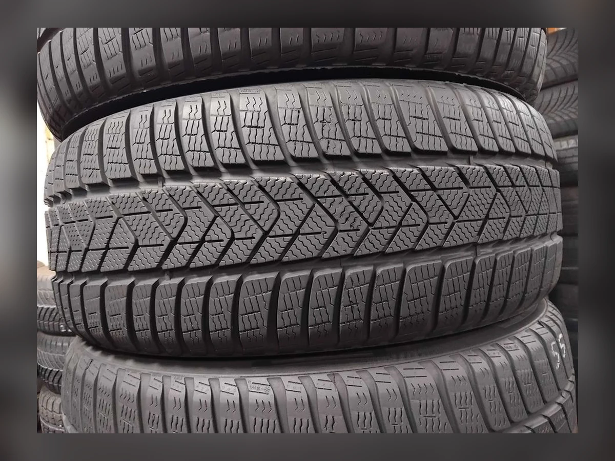 Pirelli — 225/55 R18 — Pirelli 225/55 R18 Зима (липучка) 4 шт (Комплект) — 5.5