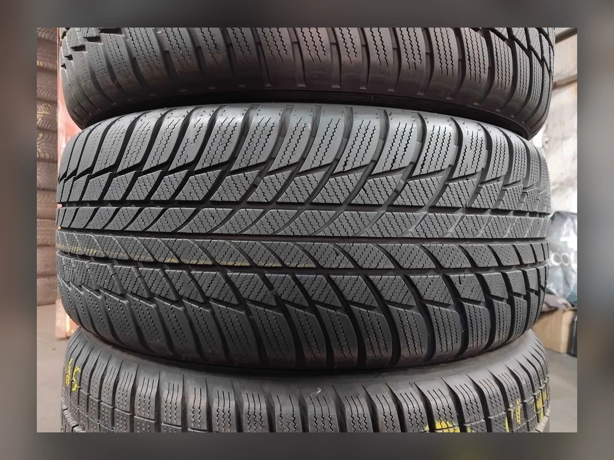 Bridgestone — 225/50 R18 — Bridgestone 225/50 R18 Зима (липучка) 4 шт (Комплект) — 5.5