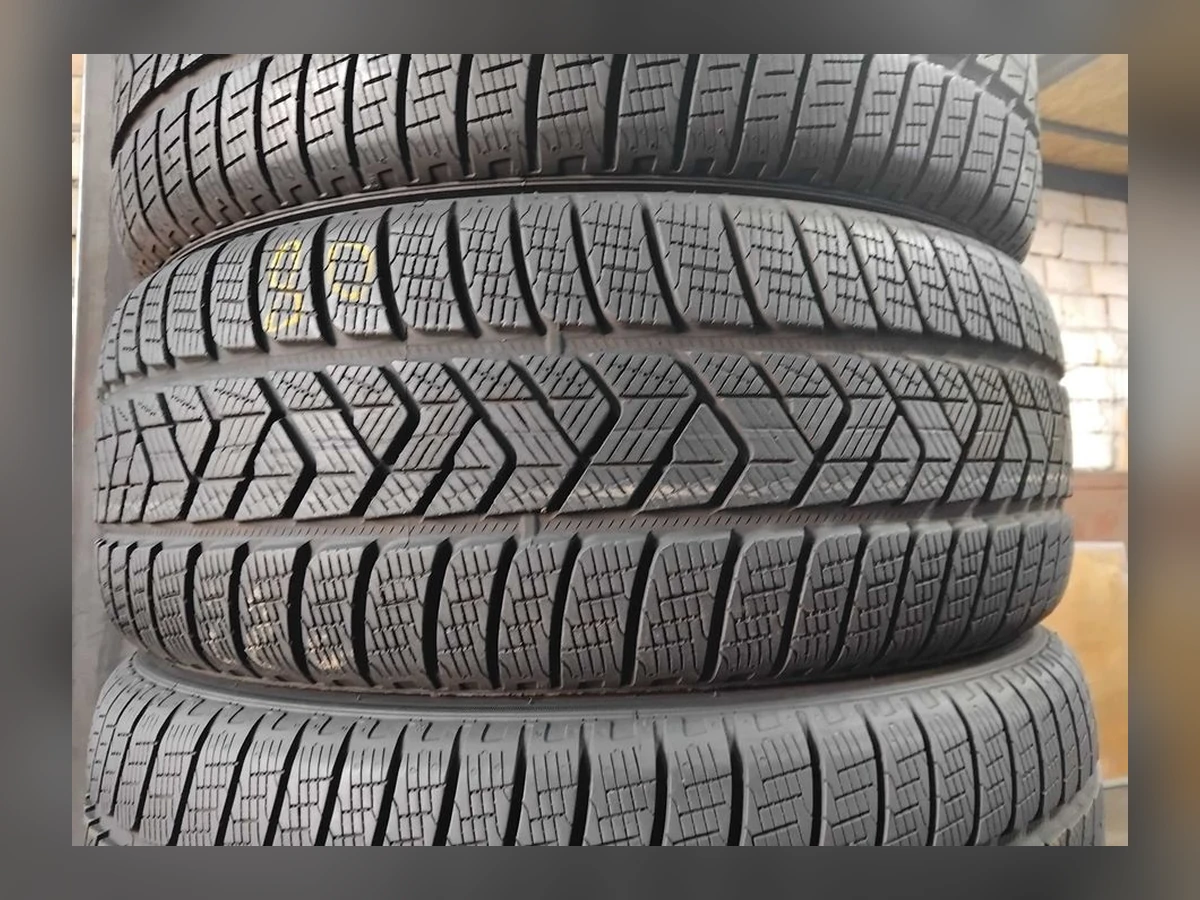 Pirelli — 235/60 R18 — Pirelli 235/60 R18 Зима (липучка) 4 шт (Комплект) — 5.5