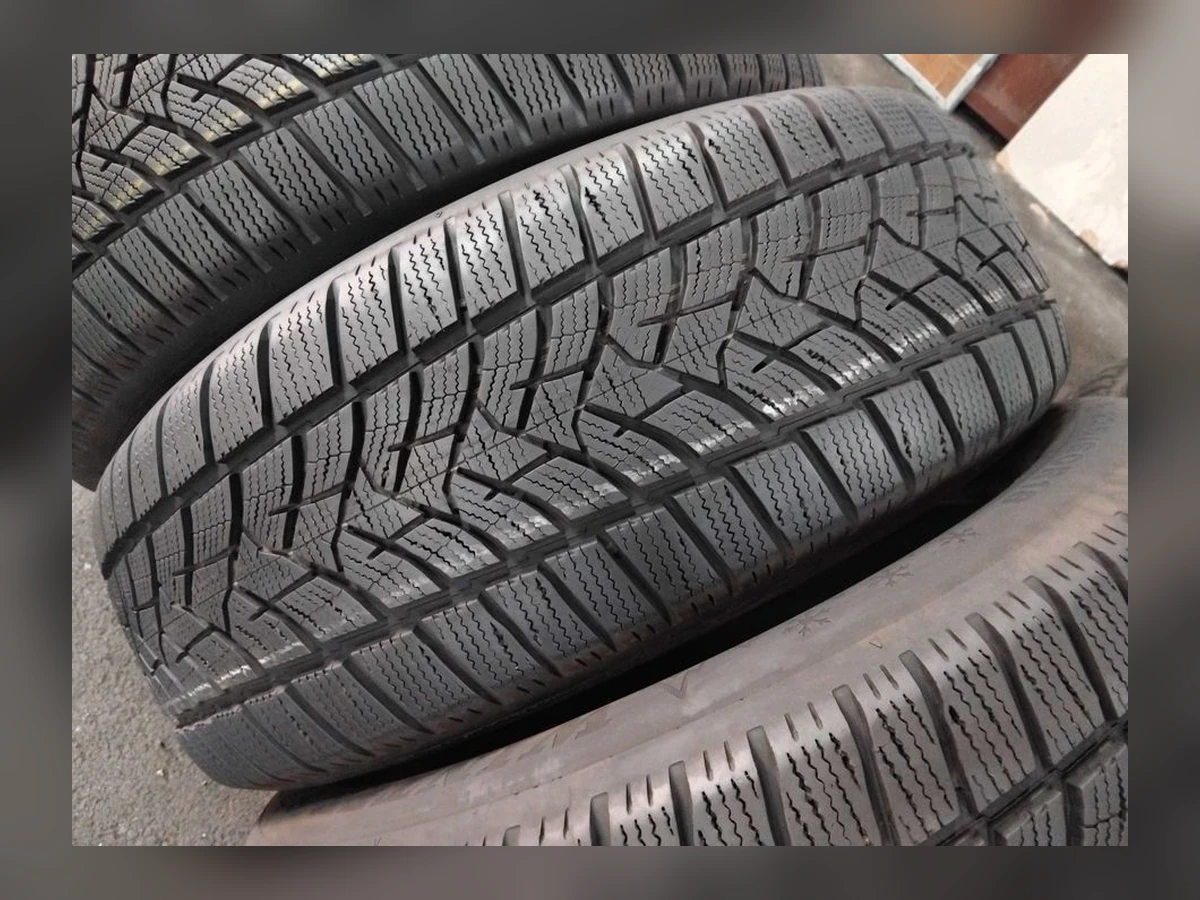 Dunlop — 235/60 R18 — Dunlop 235/60 R18 Зима (липучка) 4 шт (Комплект) — 5.5