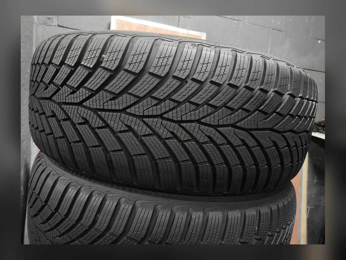 Continental — 225/50 R17 — Continental 225/50 R17 Зима (липучка) 4 шт (Комплект) — 8.0