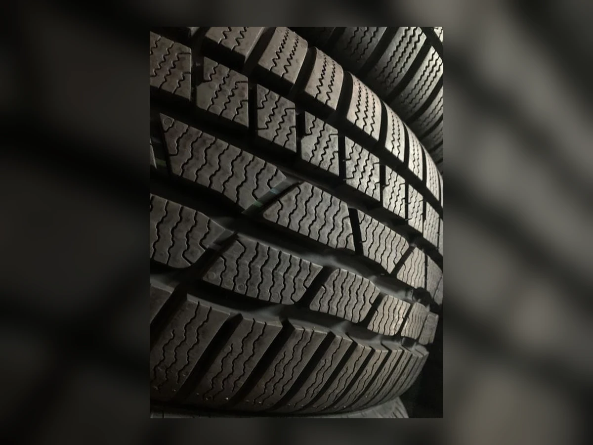 Continental — 205/55 R17 — Continental 205/55 R17 Зима (липучка) 4 шт (Комплект) — 6.5