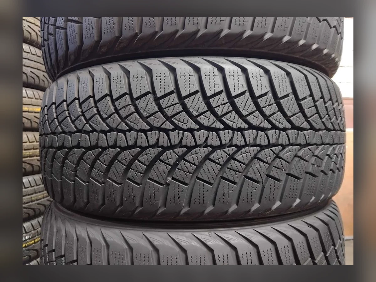Kumho — 215/50 R17 — Kumho 215/50 R17 Зима (липучка) 4 шт (Комплект) — 5.5