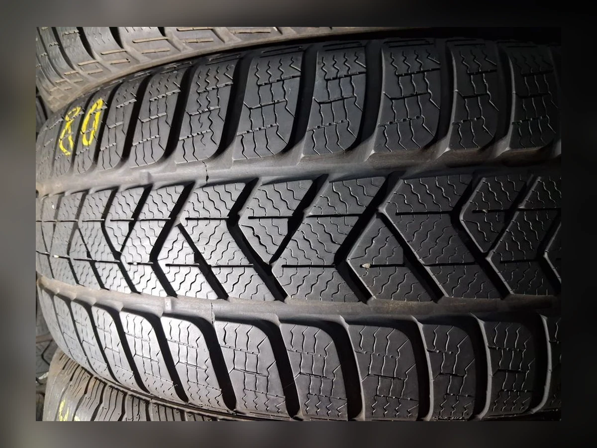 Pirelli — 225/45 R18 — Pirelli 225/45 R18 Зима (липучка) 4 шт (Комплект) — 5.5