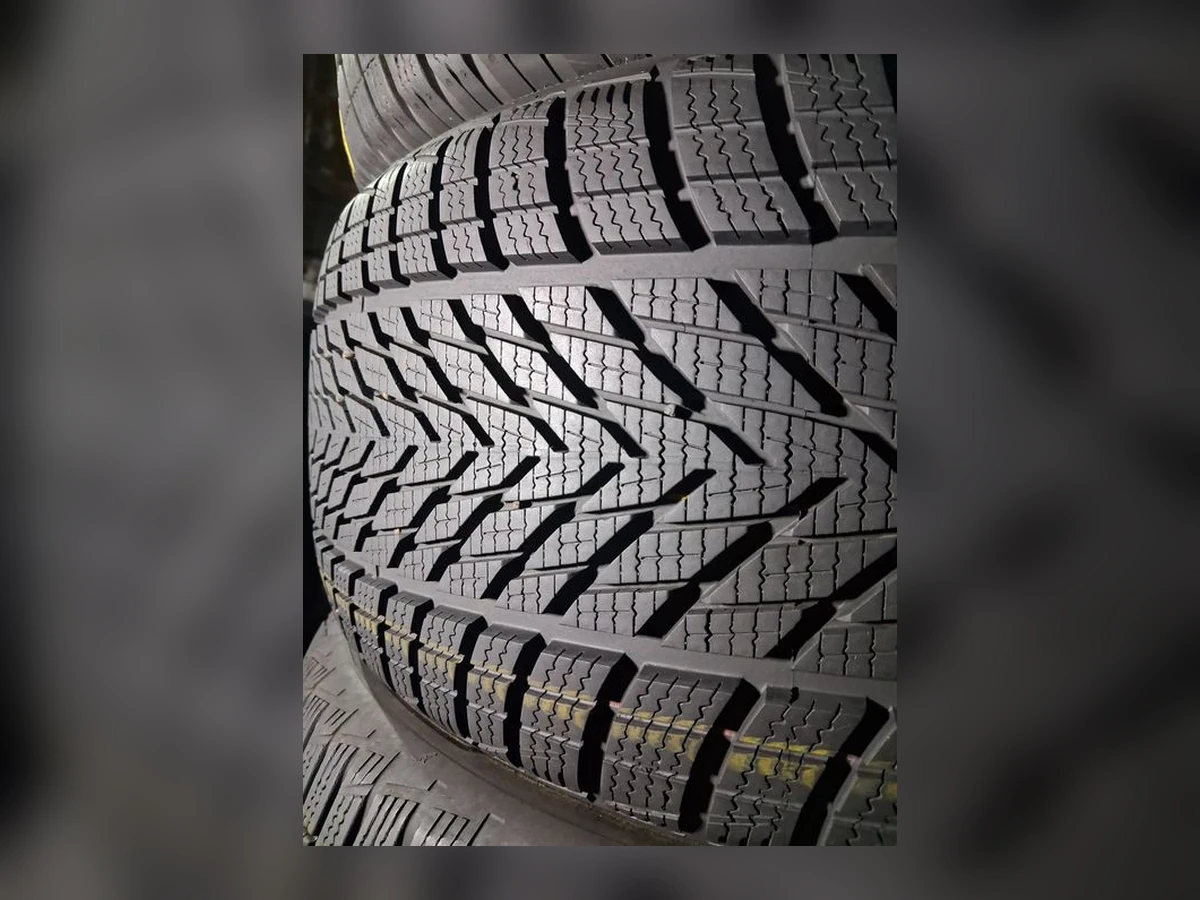 Michelin — 255/45 R20 — Michelin 255/45 R20 Зима (липучка) 2 шт (Пара) — 7.0