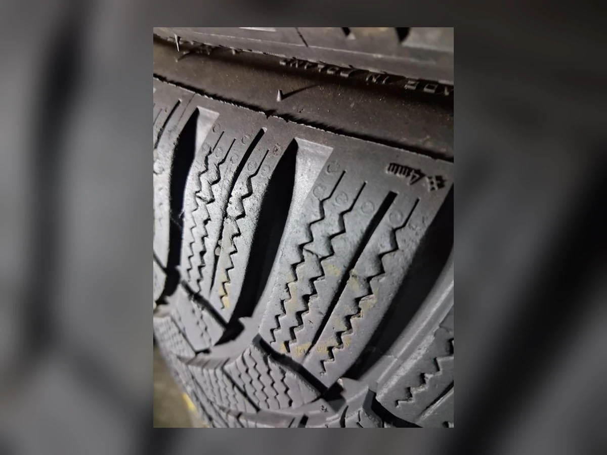Bridgestone — 235/35 R19 — Bridgestone 235/35 R19 Зима (липучка) 2 шт (Пара) — 7.0