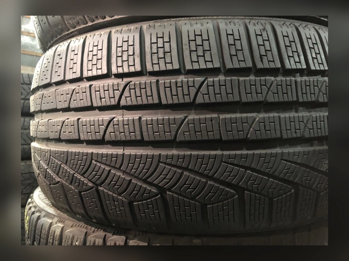 Pirelli — 235/35 R19 — Pirelli 235/35 R19 Зима (липучка) 4 шт (Комплект) — 7.5