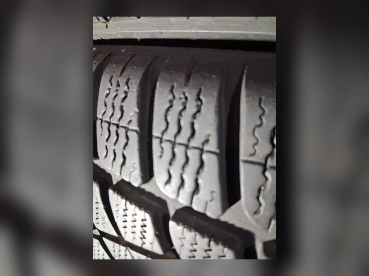 Dunlop — 235/40 R19 — Dunlop 235/40 R19 Зима (липучка) 2 шт (Пара) — 7.0