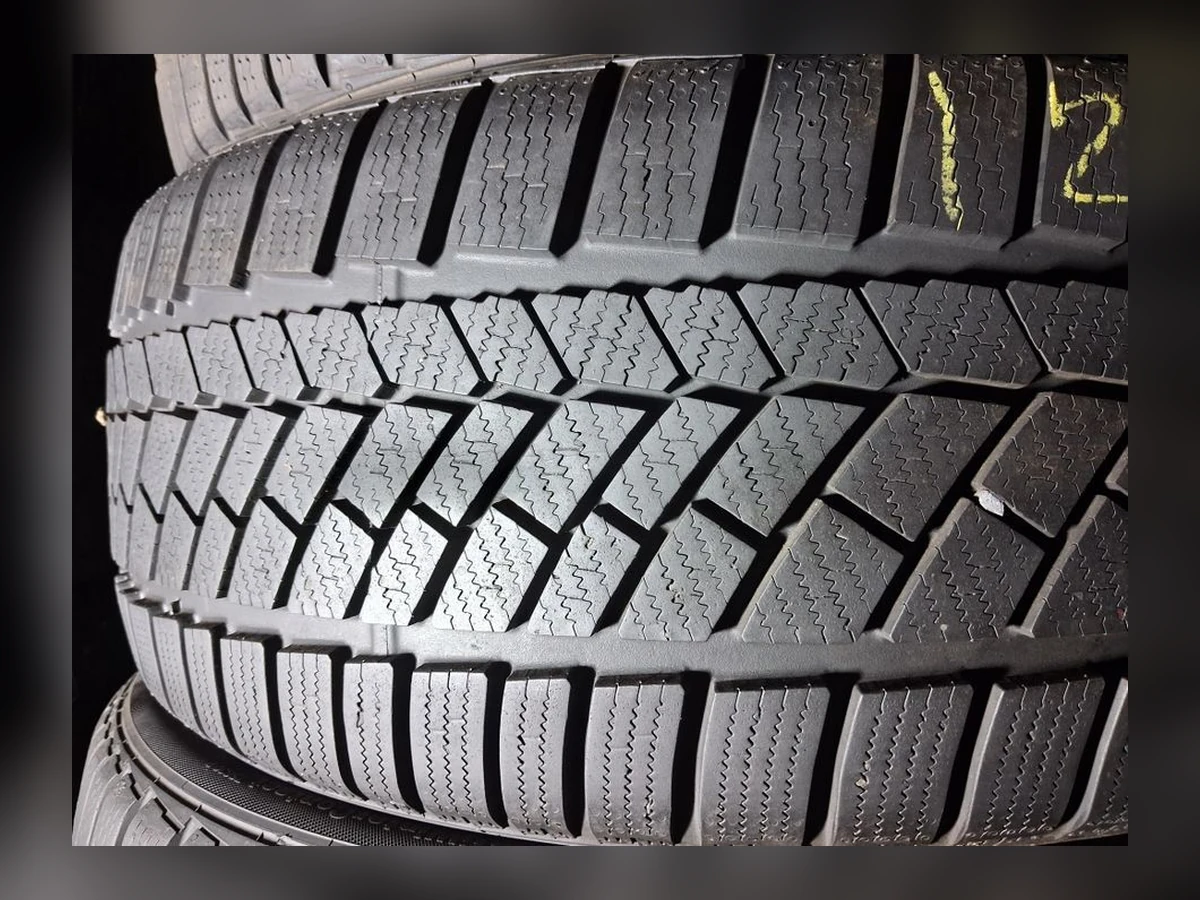 Michelin — Michelin 235/40 R19 — 235/40 R19