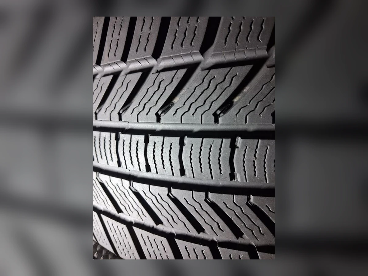 Michelin — 235/40 R19 — Michelin 235/40 R19 Зима (липучка) 4 шт (Комплект) — 6.0