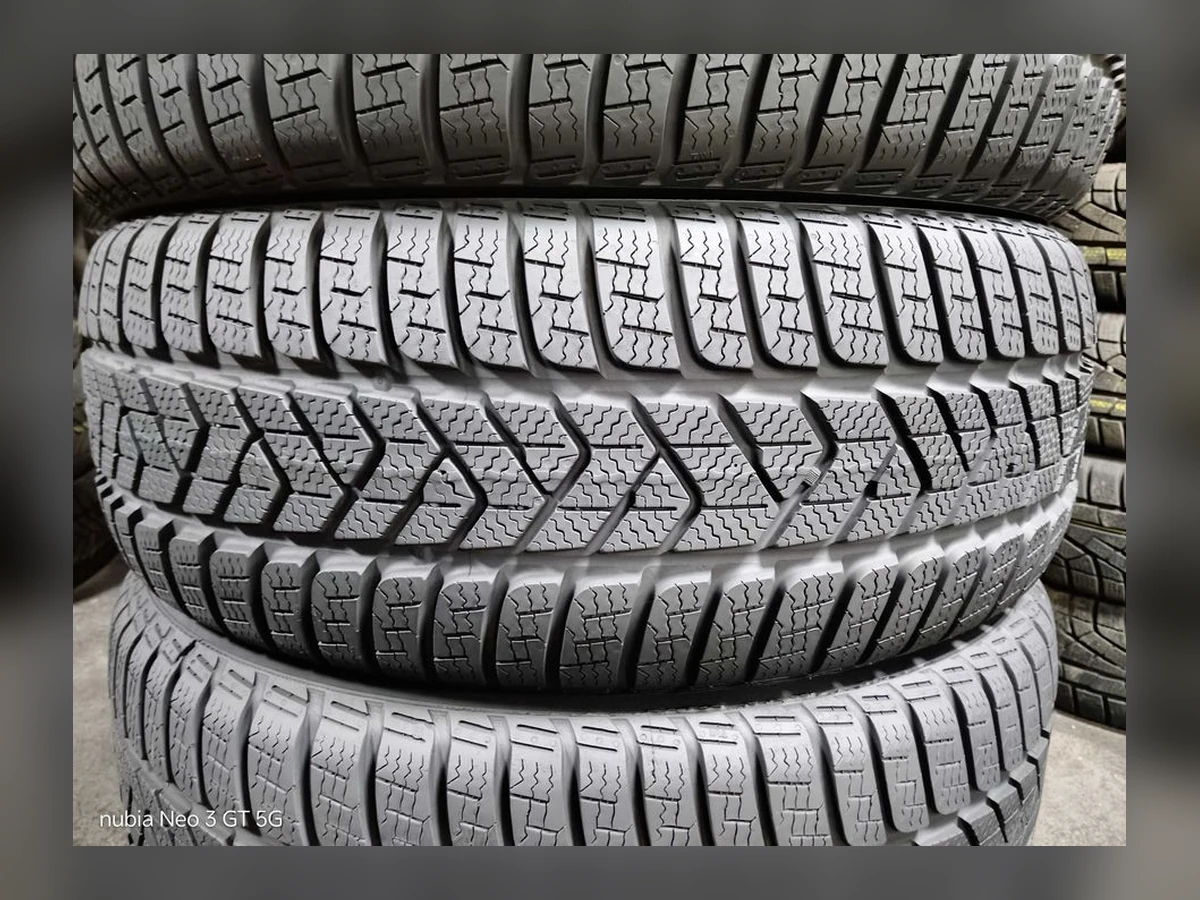 Pirelli — 225/55 R17 — Pirelli 225/55 R17 Зима (липучка) 4 шт (Комплект) — 5.5