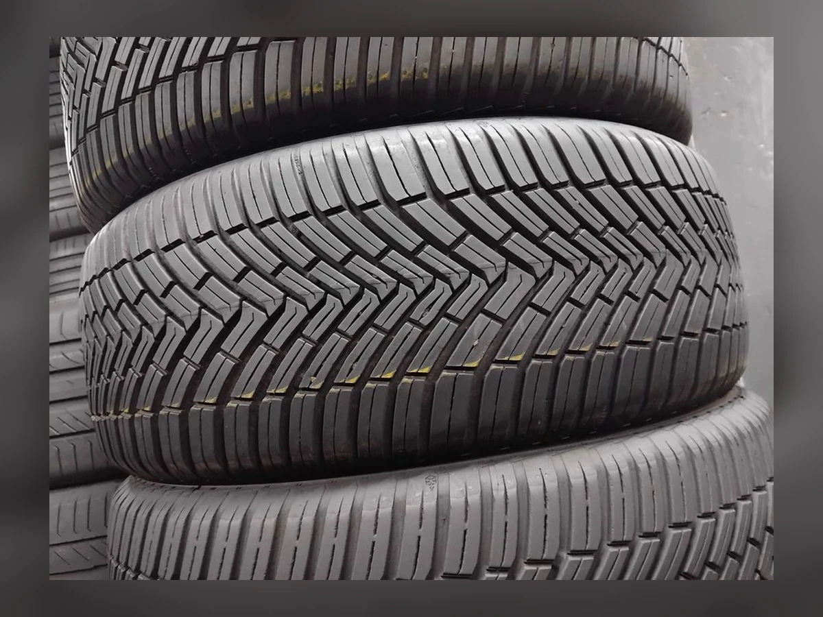 Continental — 225/55 R18 — Continental 225/55 R18 Всесезонка 4 шт (Комплект) — 5.5