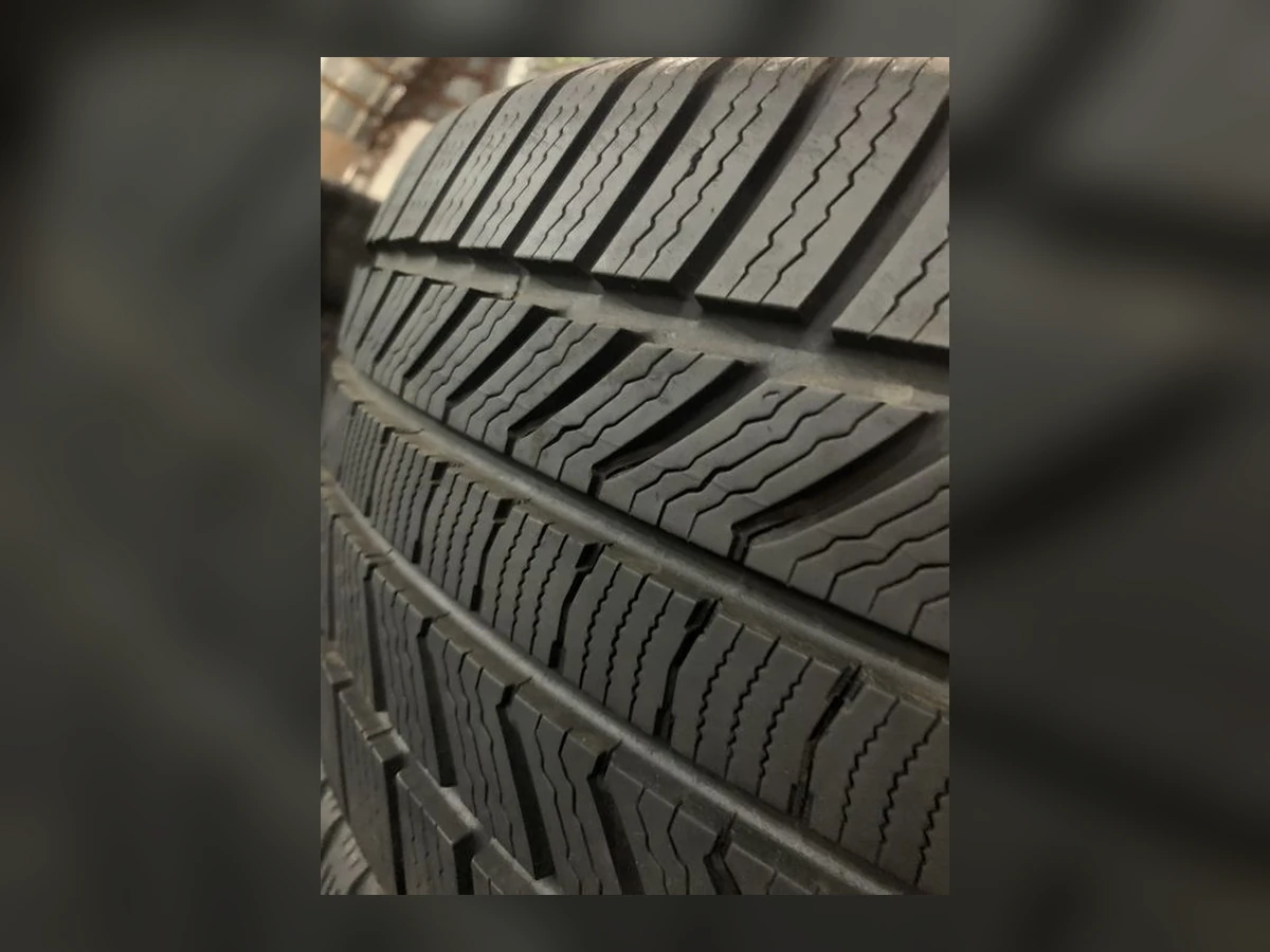 Continental — 235/55 R17 — Continental 235/55 R17 Зима (липучка) 4 шт (Комплект) — 6.0