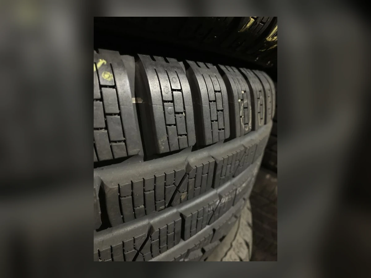 Pirelli — 235/55 R17 — Pirelli 235/55 R17 Зима (липучка) 2 шт (Пара) — 8.0