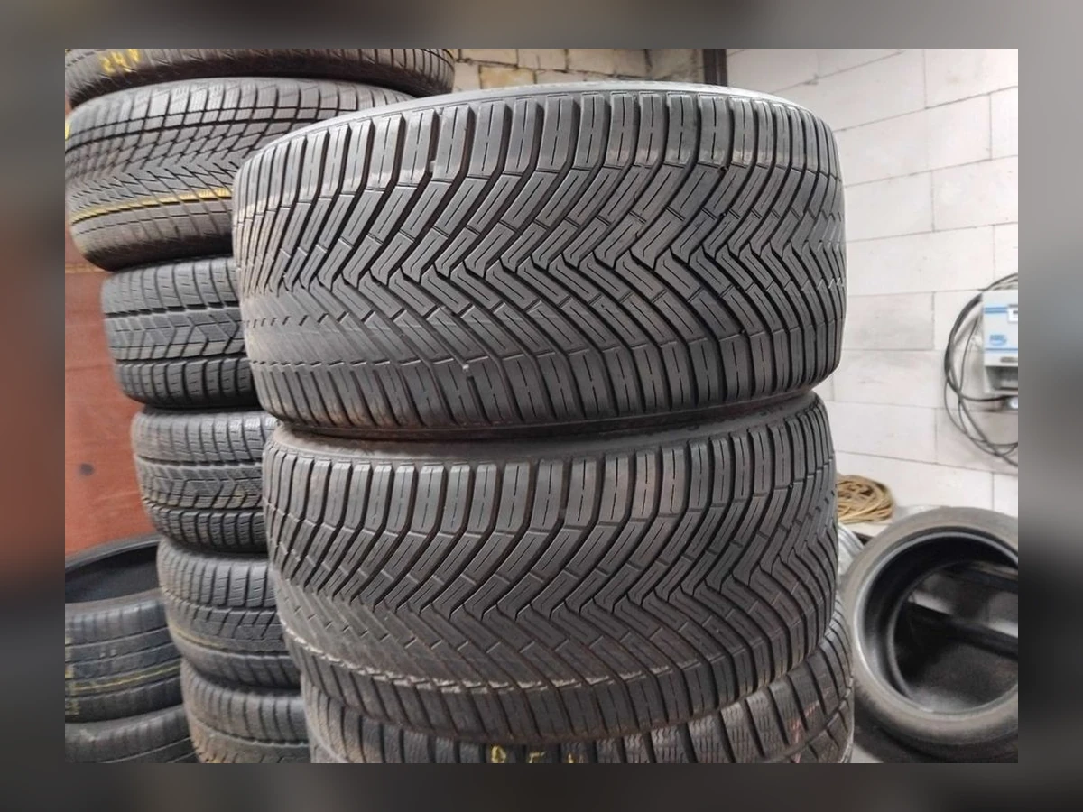 Continental — 245/35 R18 — Continental 245/35 R18 Всесезонка 2 шт (Пара) — 5.5