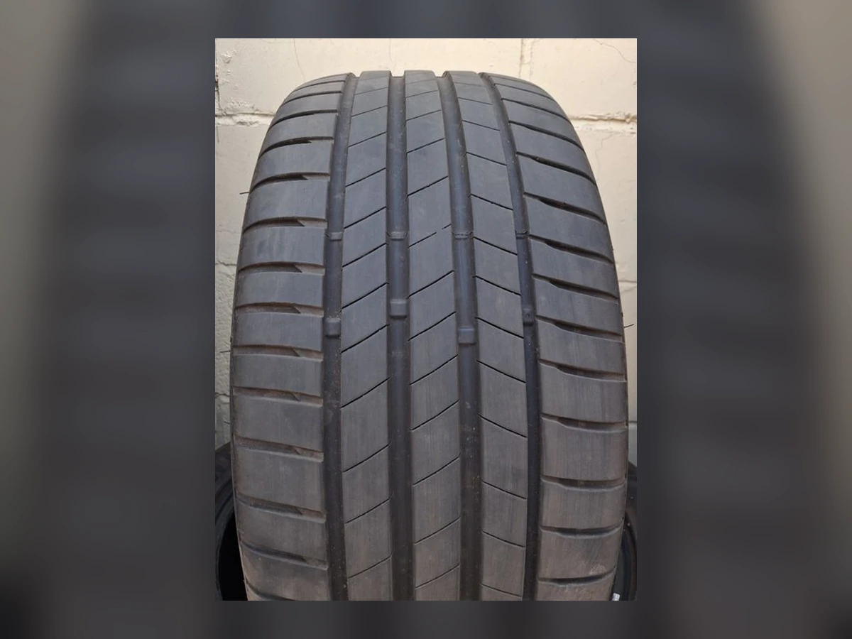 Michelin — 235/40 R19 — Michelin 235/40 R19 Зима (липучка) 1 шт (Одиночка) — 7.0