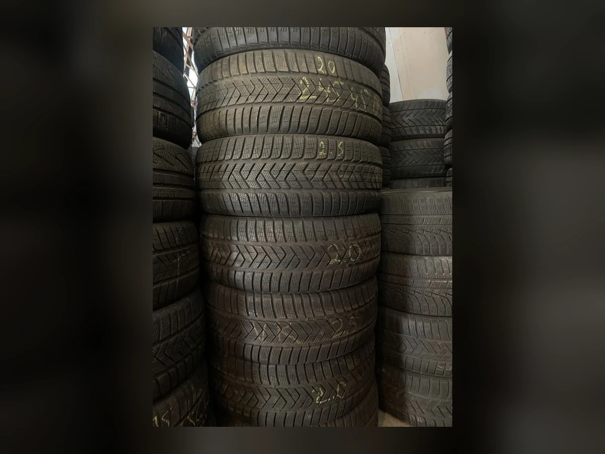 Pirelli — 215/65 R17 — Pirelli 215/65 R17 Зима (липучка) 4 шт (Комплект) — 6.0