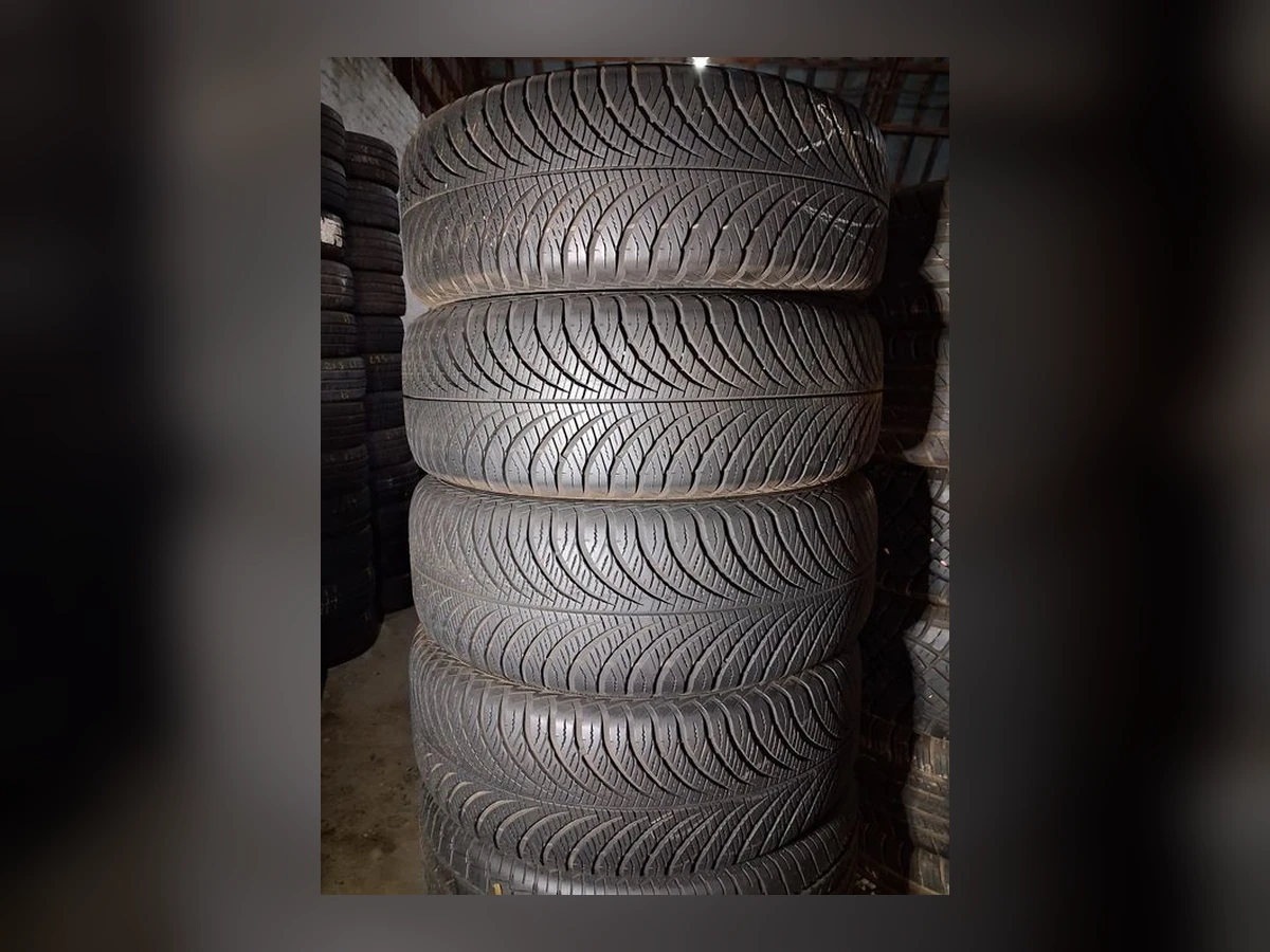 Michelin — 215/60 R16 — Michelin 215/60 R16 Всесезонка 4 шт (Комплект) — 6.5