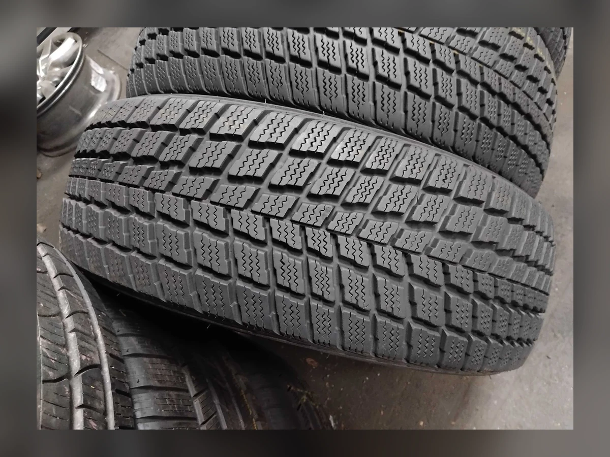 Nexen — 235/65 R17 — Nexen 235/65 R17 Зима (липучка) 4 шт (Комплект) — 5.5