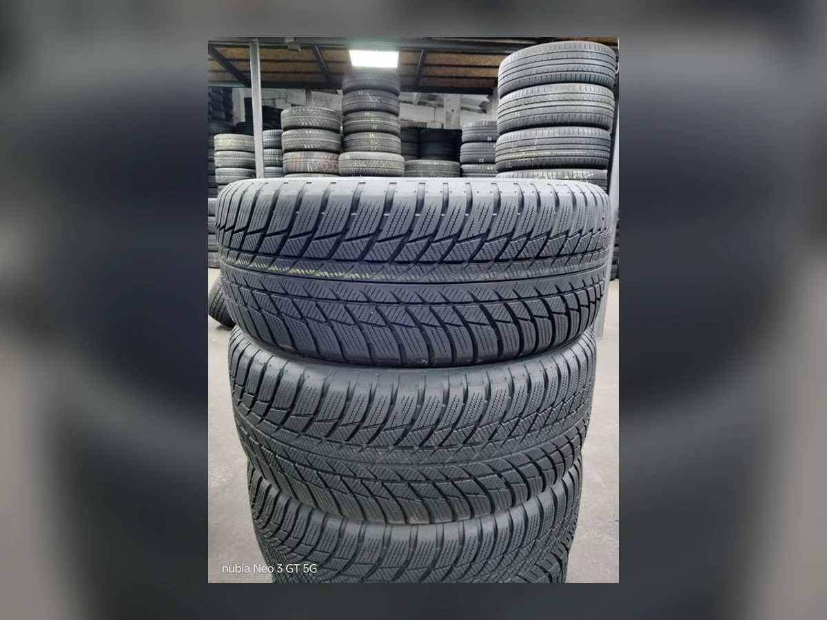 Bridgestone — 225/55 R17 — Bridgestone 225/55 R17 Зима (липучка) 2 шт (Пара) — 5.5