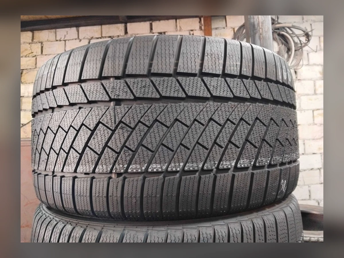 Continental — Continental 295/35 R19 — 295/35 R19