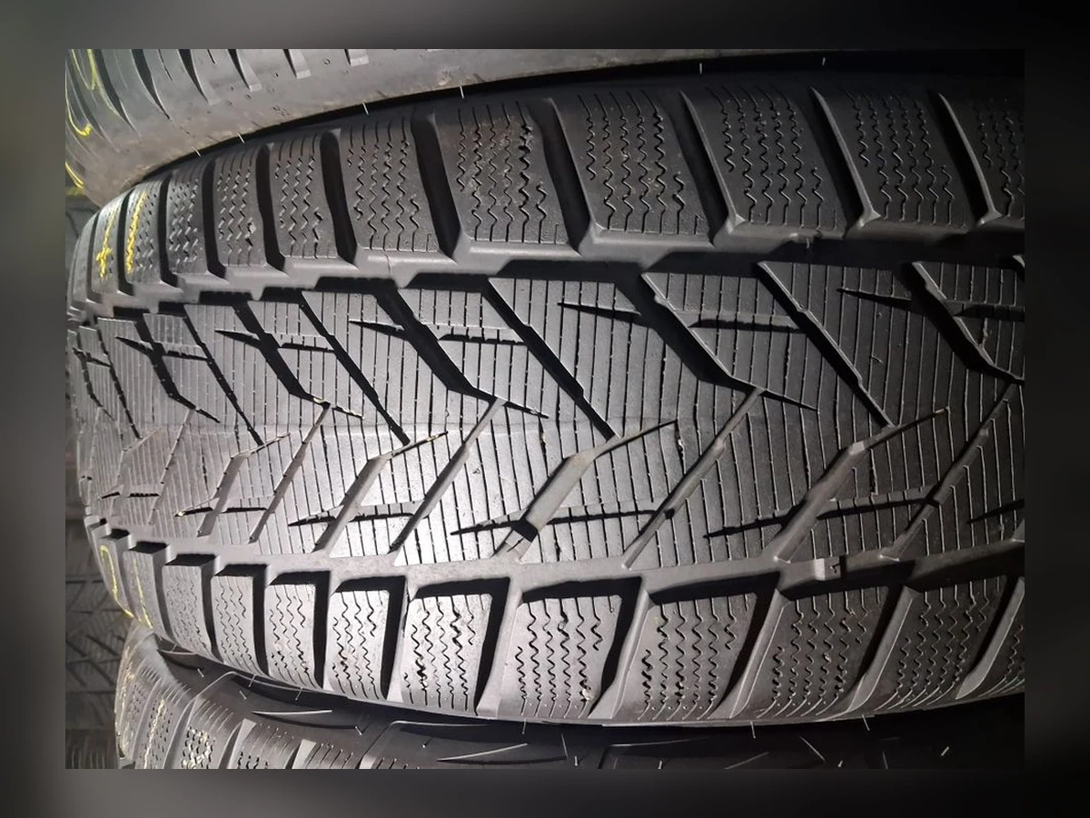 Michelin — 235/55 R18 — Michelin 235/55 R18 Зима (липучка) 2 шт (Пара) — 6.5