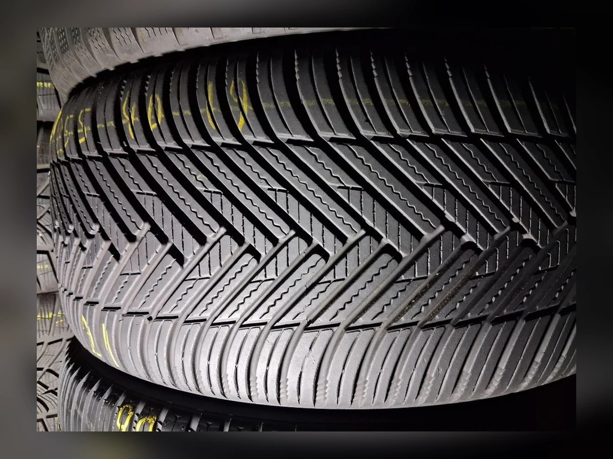 Michelin — 255/40 R19 — Michelin 255/40 R19 Всесезонка 4 шт (Комплект) — 6.5