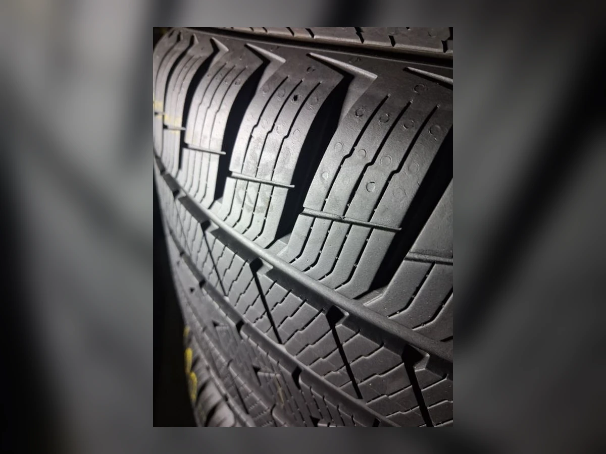 Michelin — 255/40 R19 — Michelin 255/40 R19 Всесезонка 2 шт (Пара) — 6.5