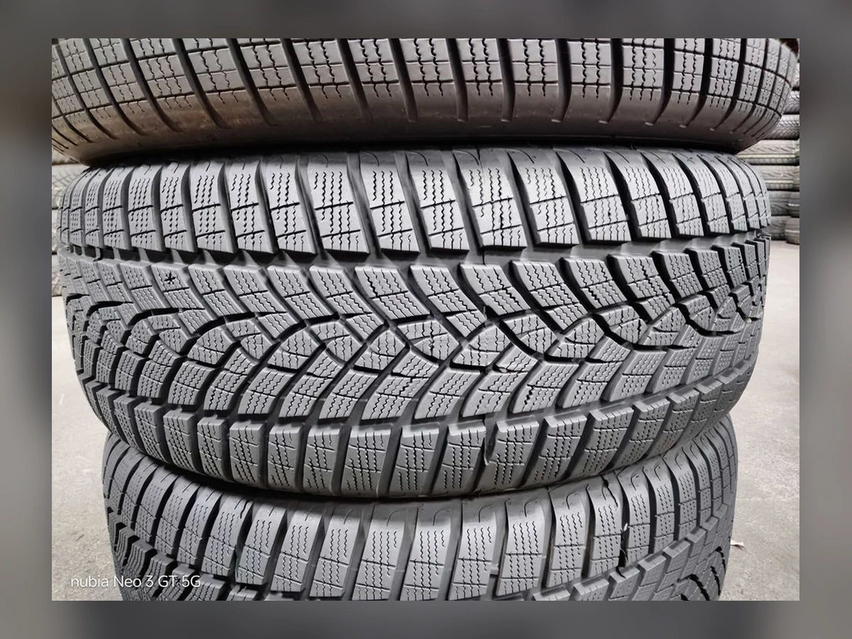 Goodyear — 225/55 R17 — Goodyear 225/55 R17 Зима (липучка) 4 шт (Комплект) — 5.5