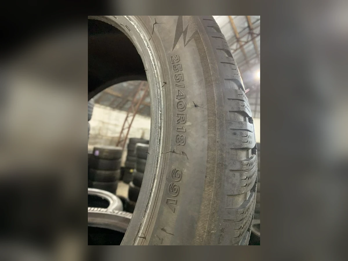 Bridgestone — 255/40 R18 — Bridgestone 255/40 R18 Зима (липучка) 4 шт (Комплект) — 6.0