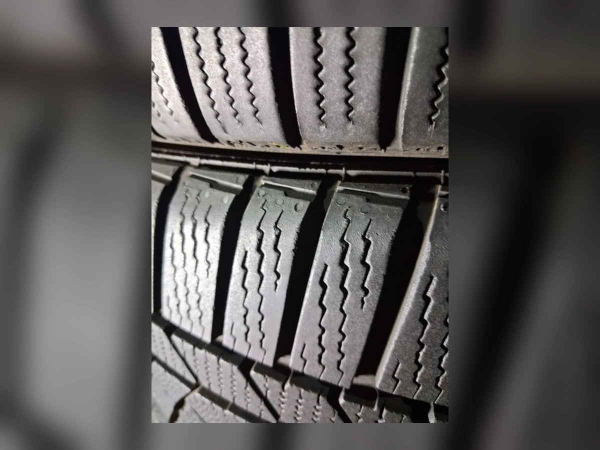 Michelin — 255/40 R18 — Michelin 255/40 R18 Зима (липучка) 4 шт (Комплект) — 7.5