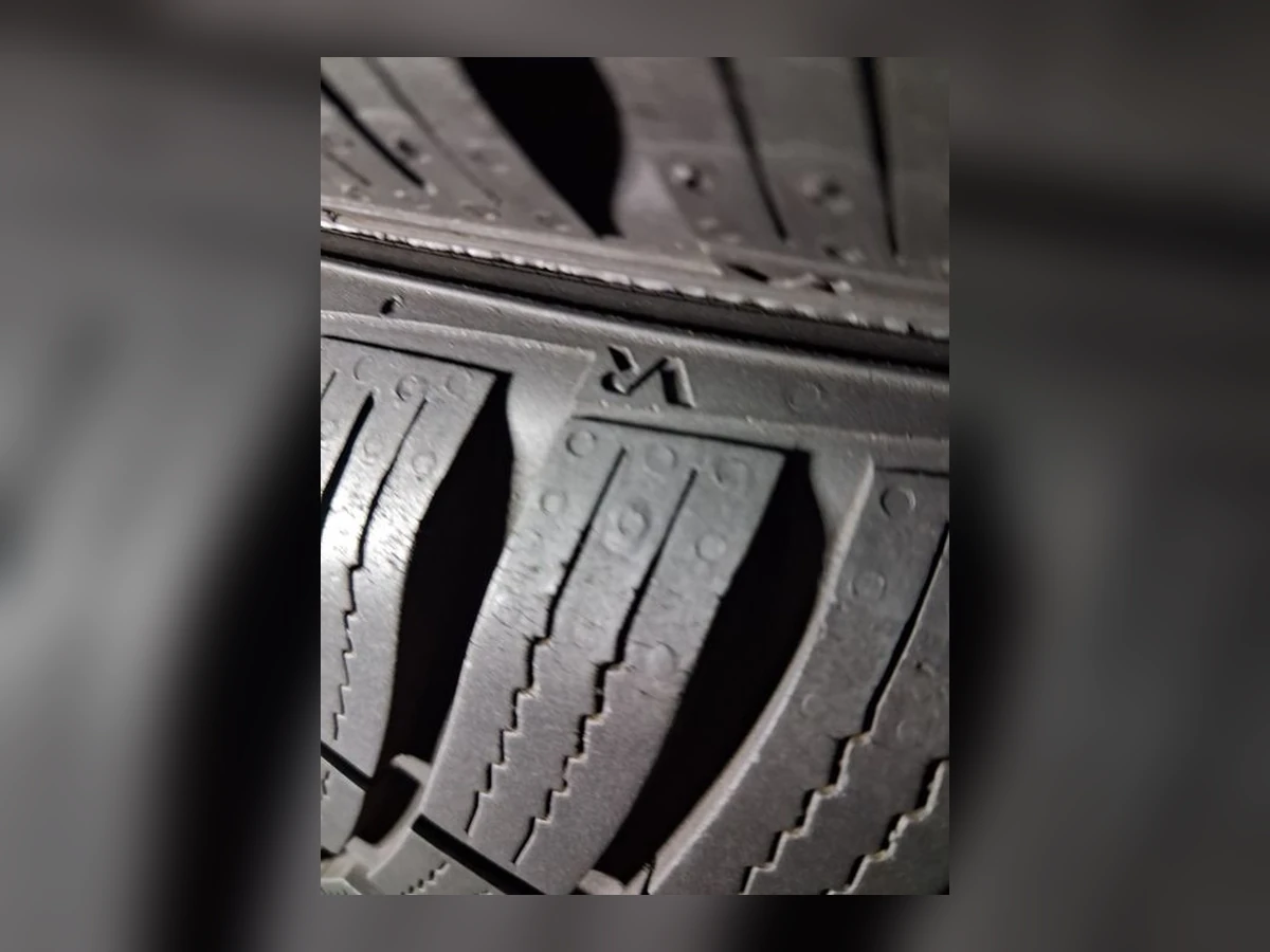 Michelin — 255/40 R18 — Michelin 255/40 R18 Зима (липучка) 2 шт (Пара) — 6.5