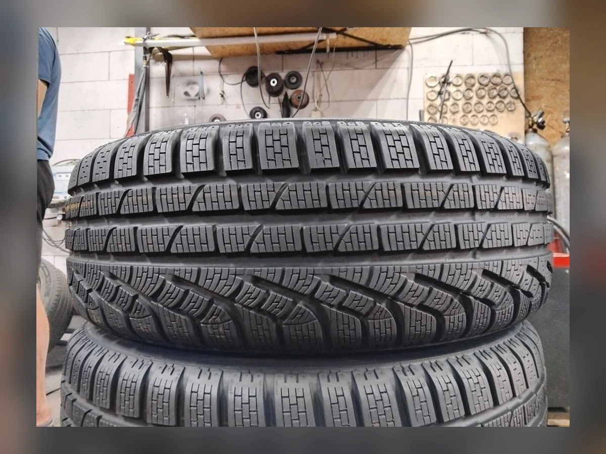 Pirelli — 215/60 R17 — Pirelli 215/60 R17 Зима (липучка) 2 шт (Пара) — 5.5