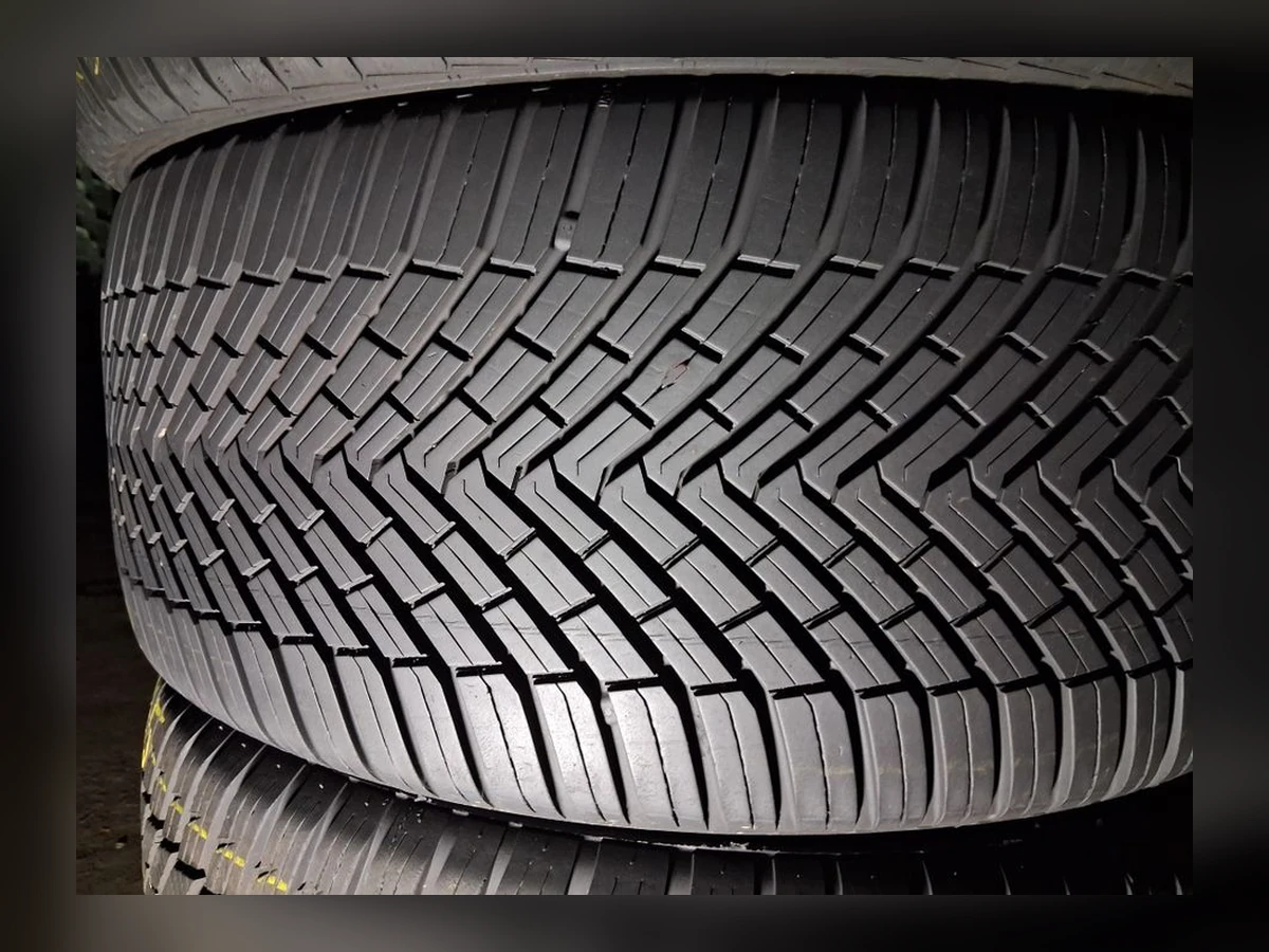 Michelin — 255/45 R19 — Michelin 255/45 R19 Всесезонка 2 шт (Пара) — 6.5
