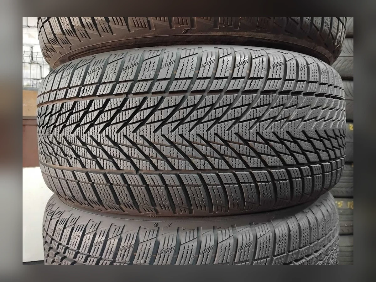 Goodyear — 235/45 R18 — Goodyear 235/45 R18 Зима (липучка) 4 шт (Комплект) — 5.5