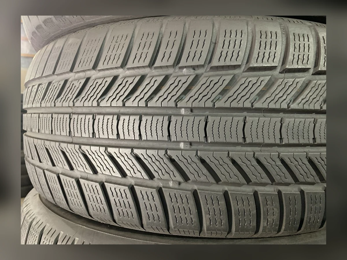 Continental — 255/55 R18 — Continental 255/55 R18 Зима (липучка) 4 шт (Комплект) — 7.0