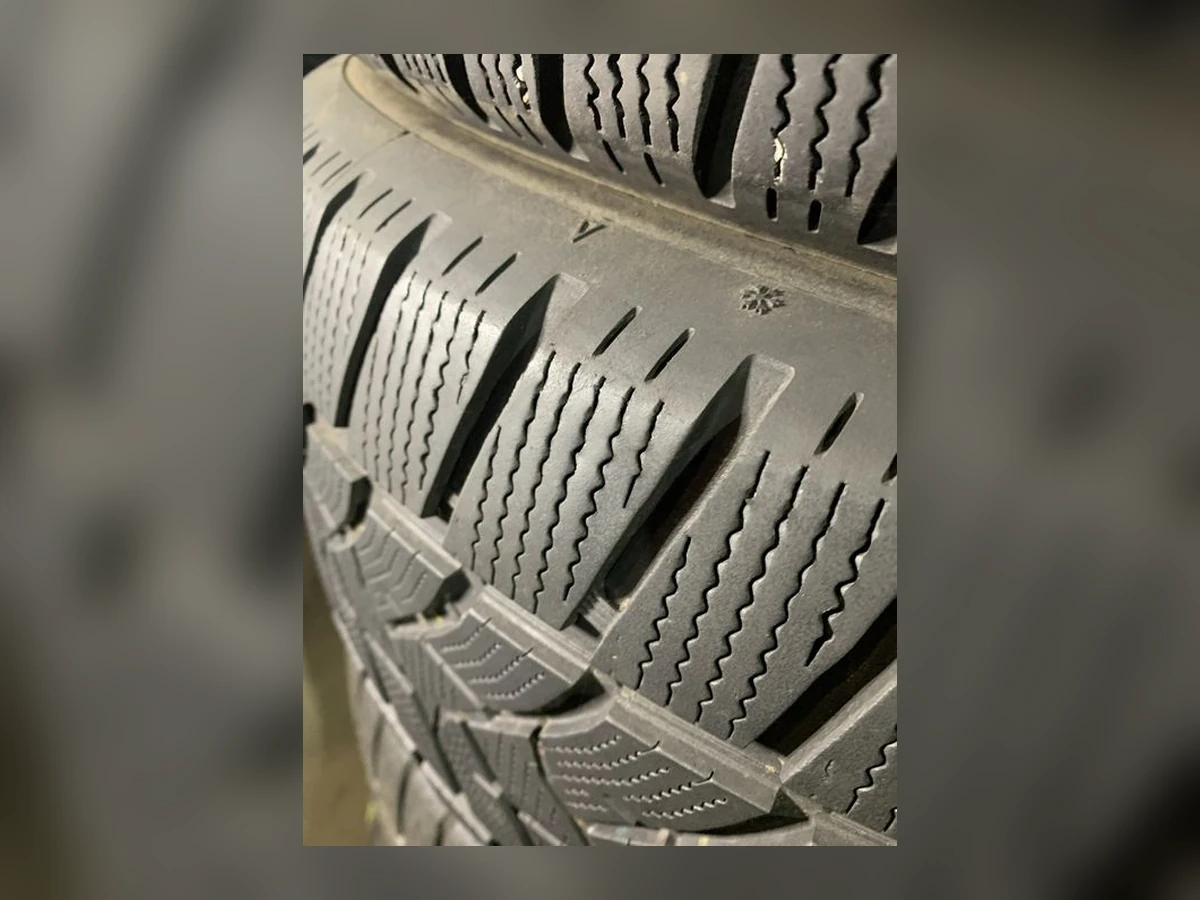 Dunlop — 255/55 R18 — Dunlop 255/55 R18 Зима (липучка) 4 шт (Комплект) — 6.0