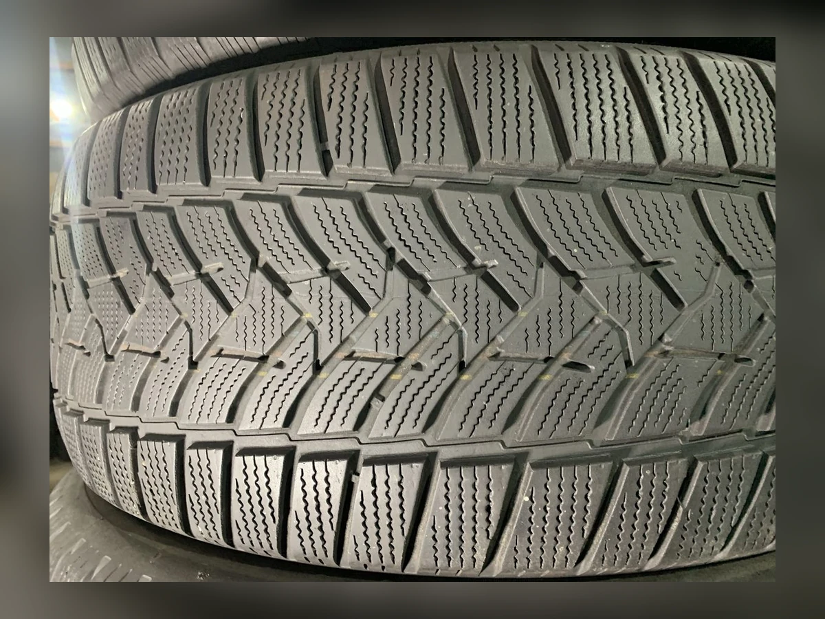 Dunlop — 255/55 R18 — Dunlop 255/55 R18 Зима (липучка) 4 шт (Комплект) — 6.0