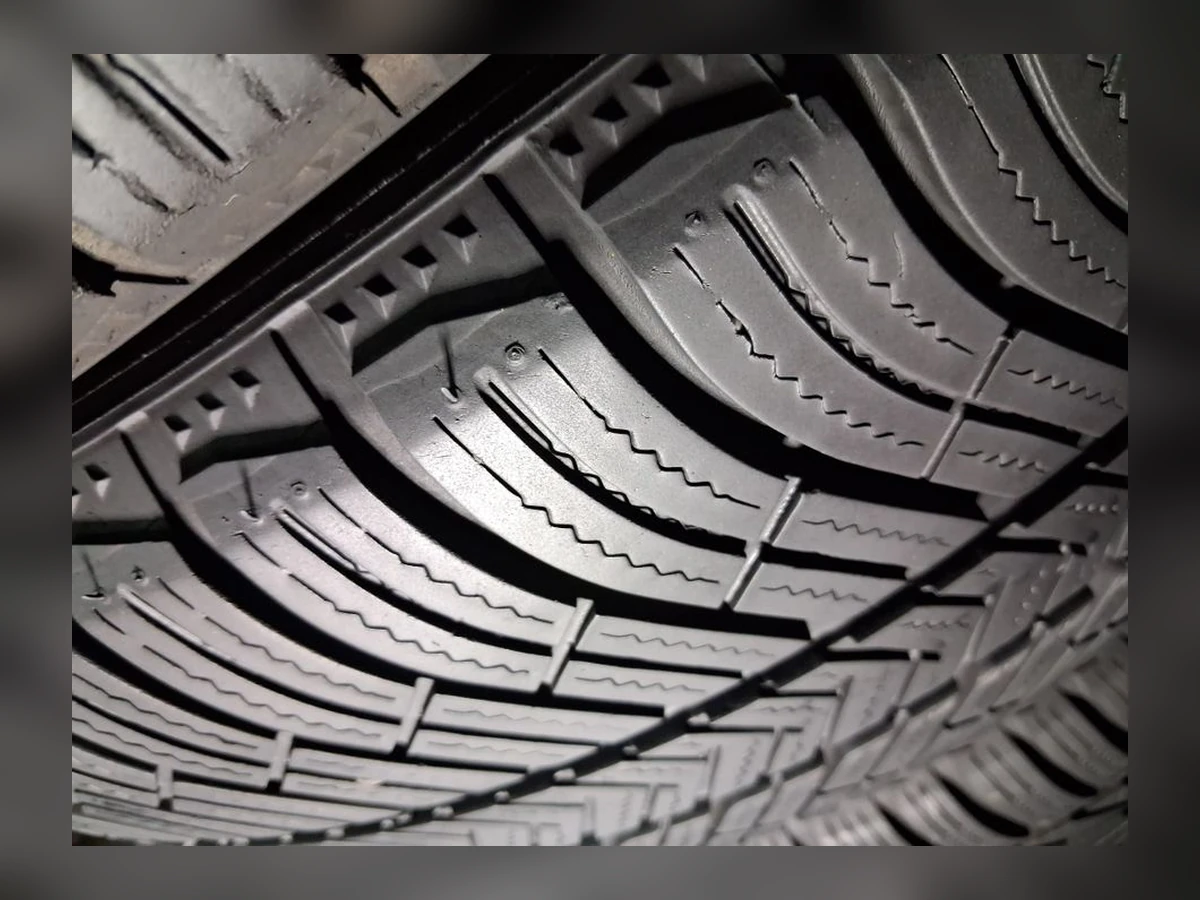 Michelin — 255/45 R19 — Michelin 255/45 R19 Зима (липучка) 4 шт (Комплект) — 6.5