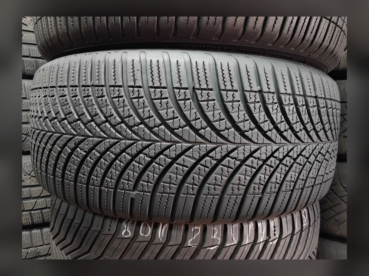 Goodyear — 235/45 R18 — Goodyear 235/45 R18 Всесезонка 2 шт (Пара) — 5.5