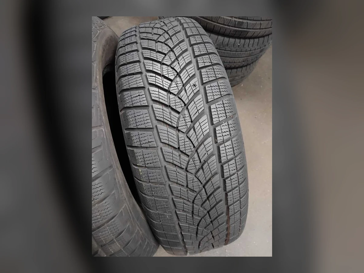 Goodyear — 235/65 R17 — Goodyear 235/65 R17 Зима (липучка) 4 шт (Комплект) — 5.5
