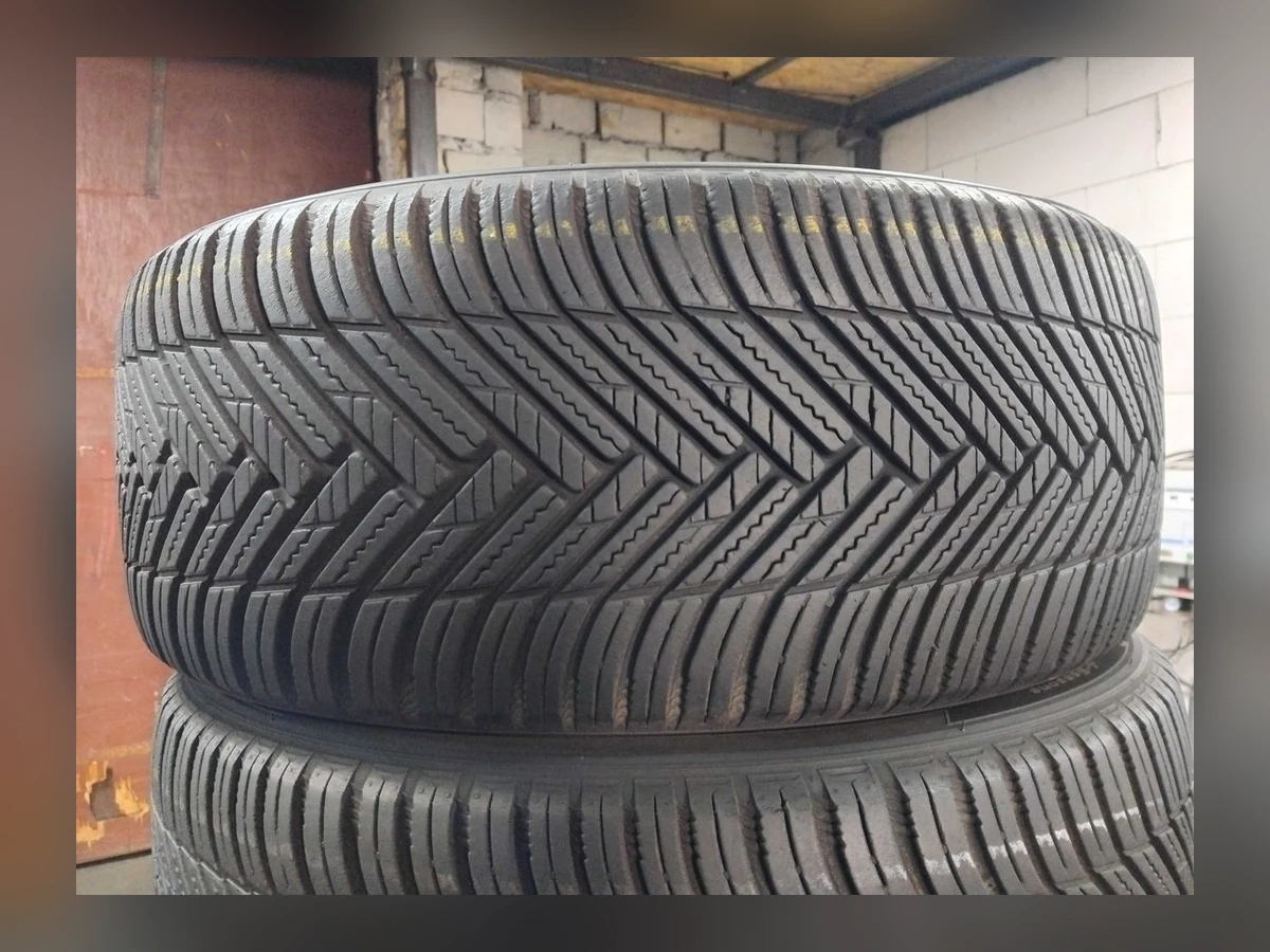 Hankook — 225/45 R18 — Hankook 225/45 R18 Всесезонка 2 шт (Пара) — 5.5