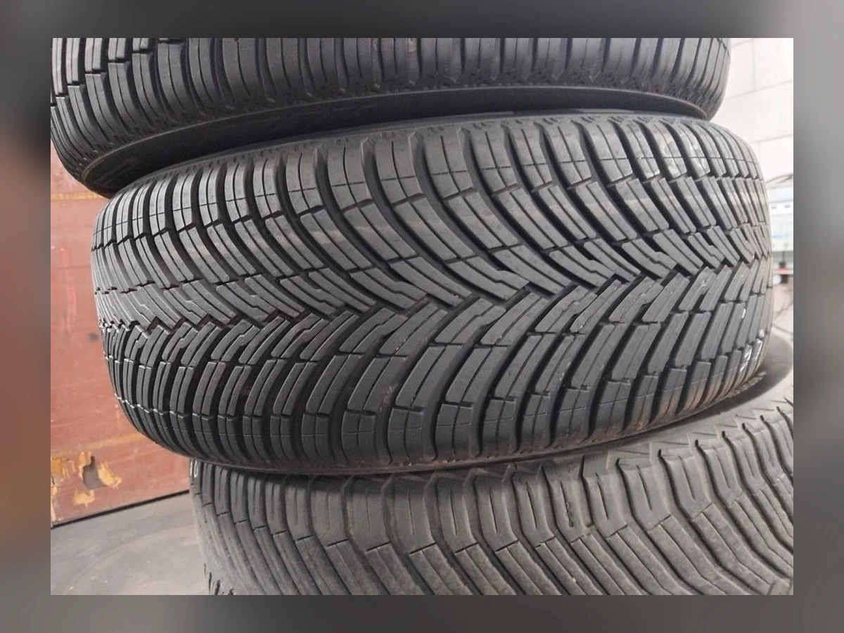 Pirelli — 225/45 R18 — Pirelli 225/45 R18 Всесезонка 2 шт (Пара) — 5.5