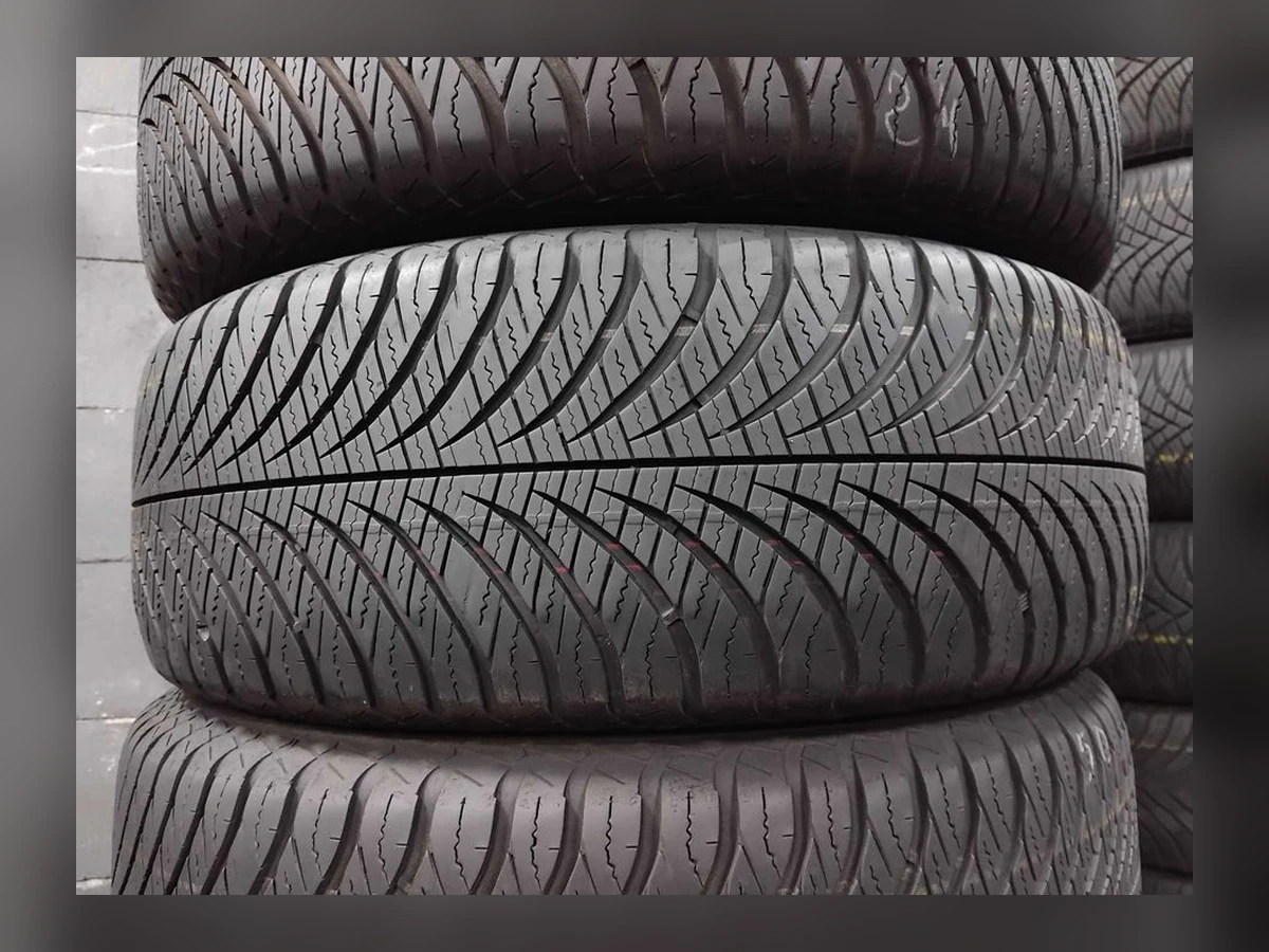 Goodyear — 215/60 R16 — Goodyear 215/60 R16 Всесезонка 4 шт (Комплект) — 5.5