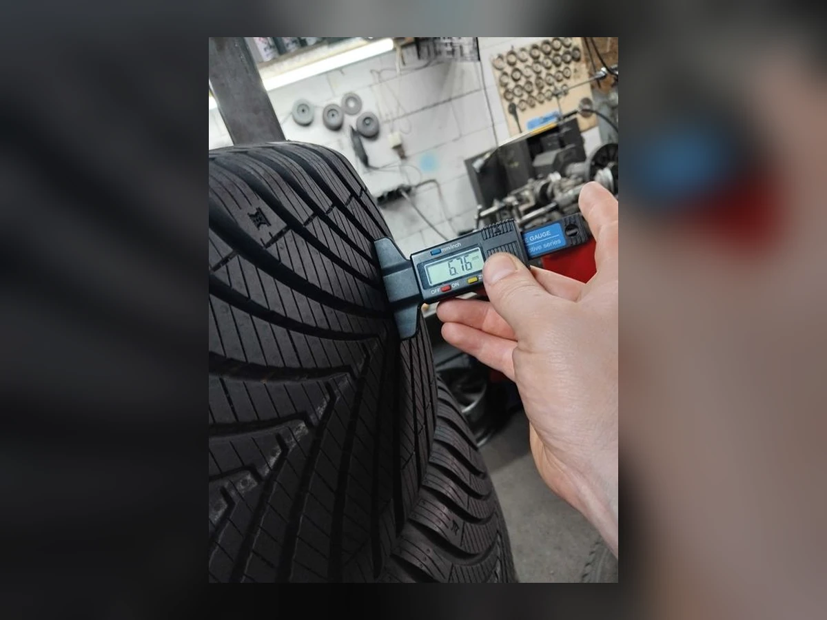 Kumho — 225/45 R18 — Kumho 225/45 R18 Всесезонка 2 шт (Пара) — 5.5