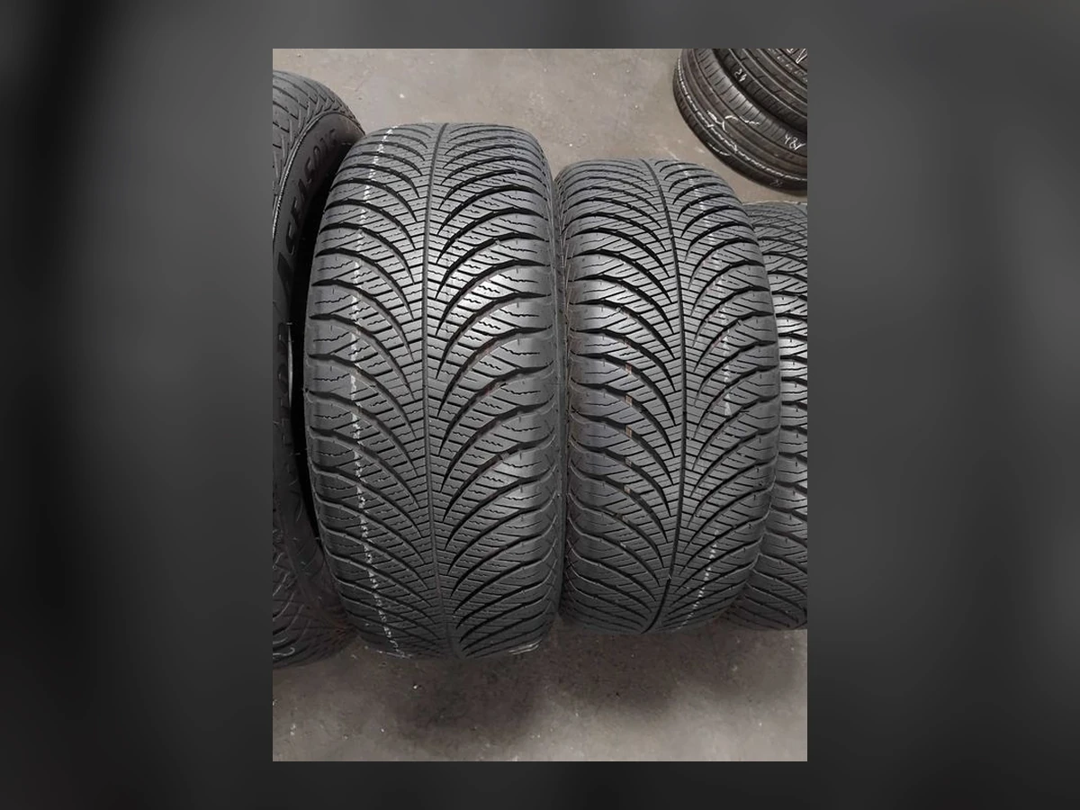 Goodyear — 215/60 R16 — Goodyear 215/60 R16 Всесезонка 4 шт (Комплект) — 5.5
